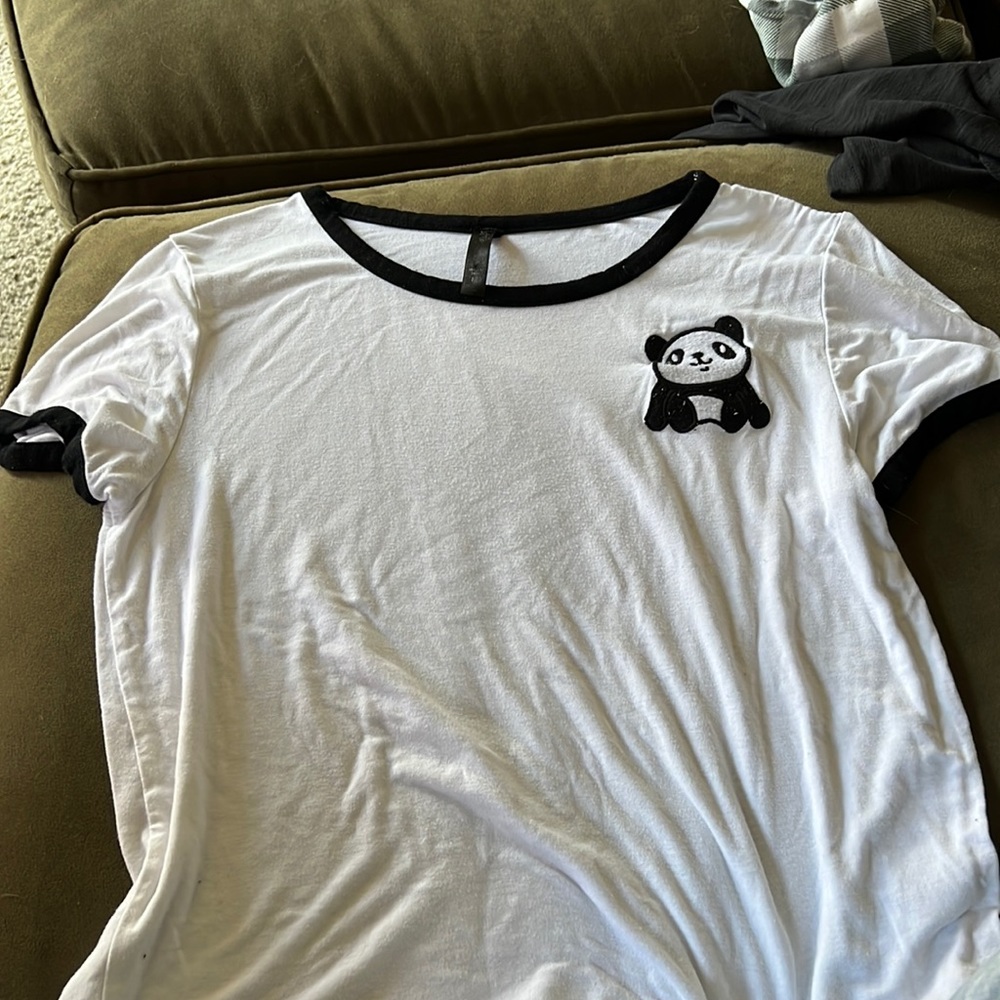 Short sleeve white shirt with panda